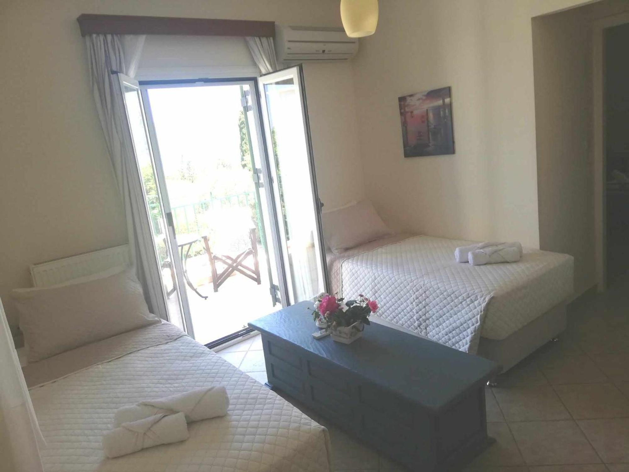 Iliachtides Villas Karavomylos Extérieur photo