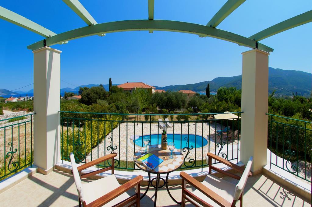 Iliachtides Villas Karavomylos Chambre photo